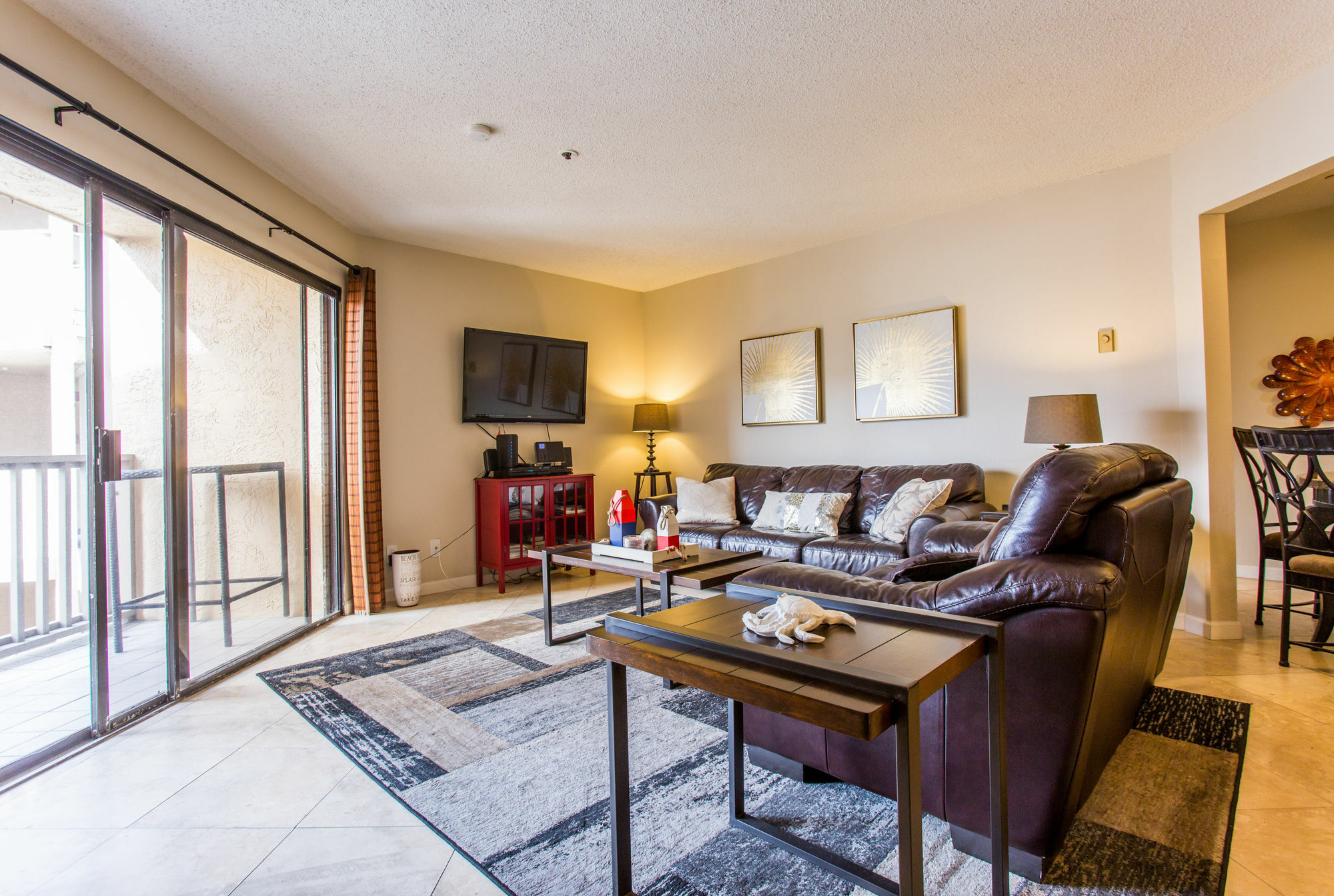 Oceanfront 2br In Pacific By Sonder Apartamento *